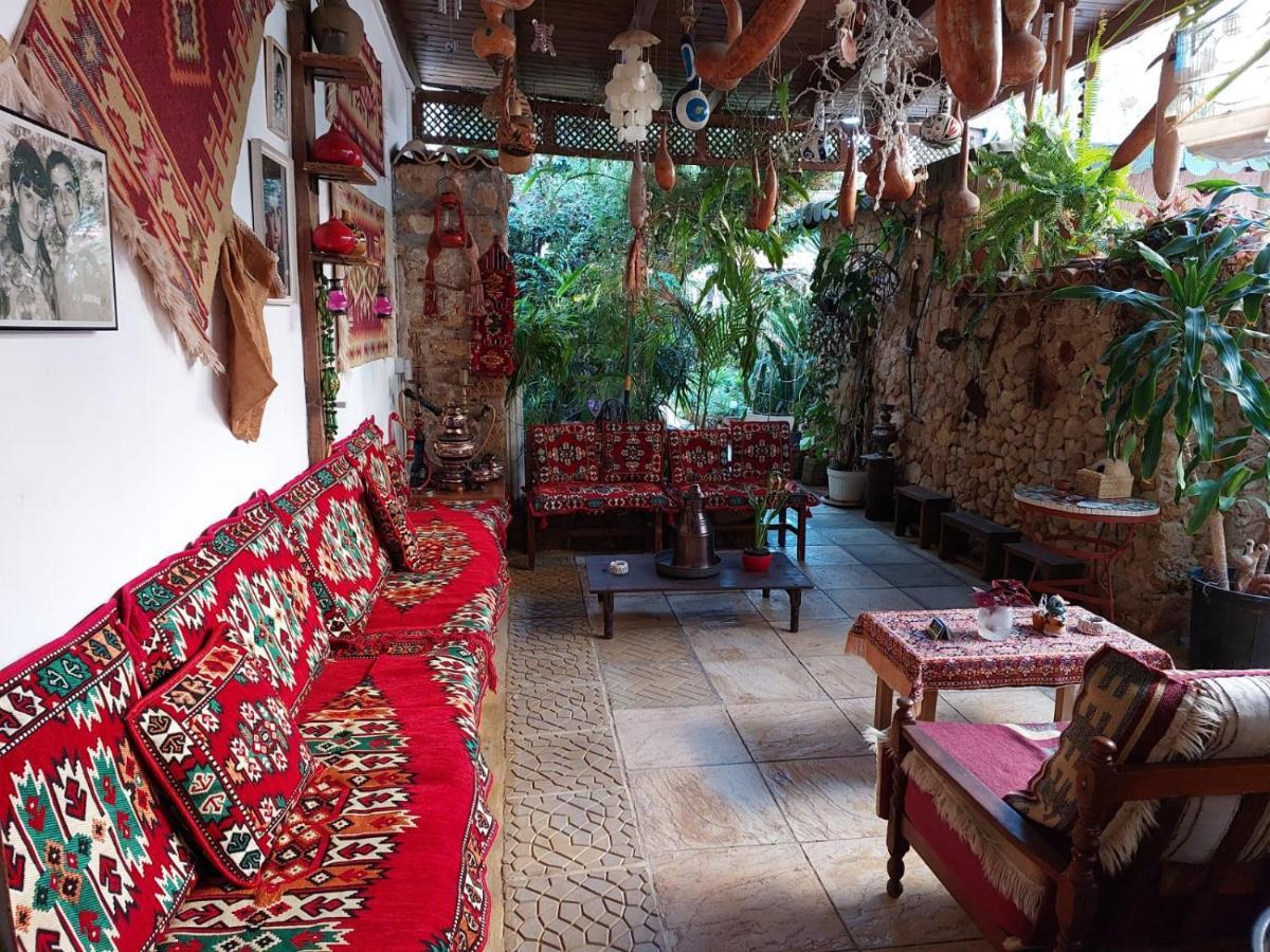 Mystery Garden Guest House Фамагуста Экстерьер фото