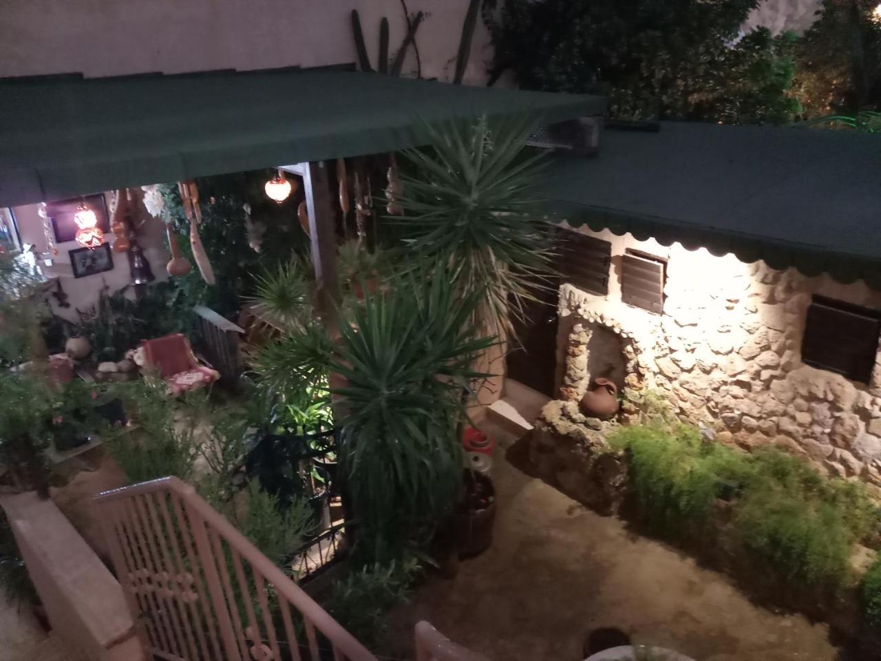 Mystery Garden Guest House Фамагуста Экстерьер фото